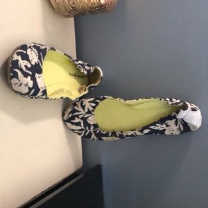 Navy and White Flats!